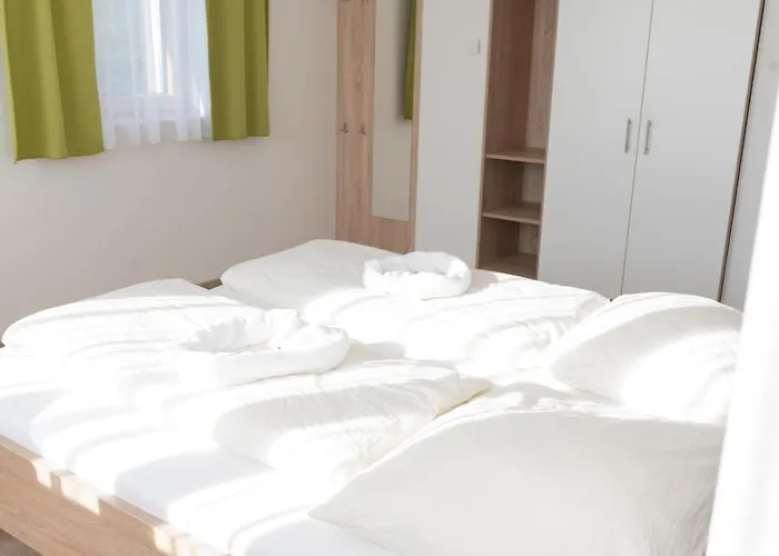 Rum i privatbostad Weingut - Gaestezimmer Resch Ludwig Vlg. Powoden